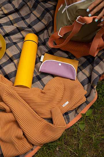 Trousse Sticky caramel fudge + pirate purple + sky blue