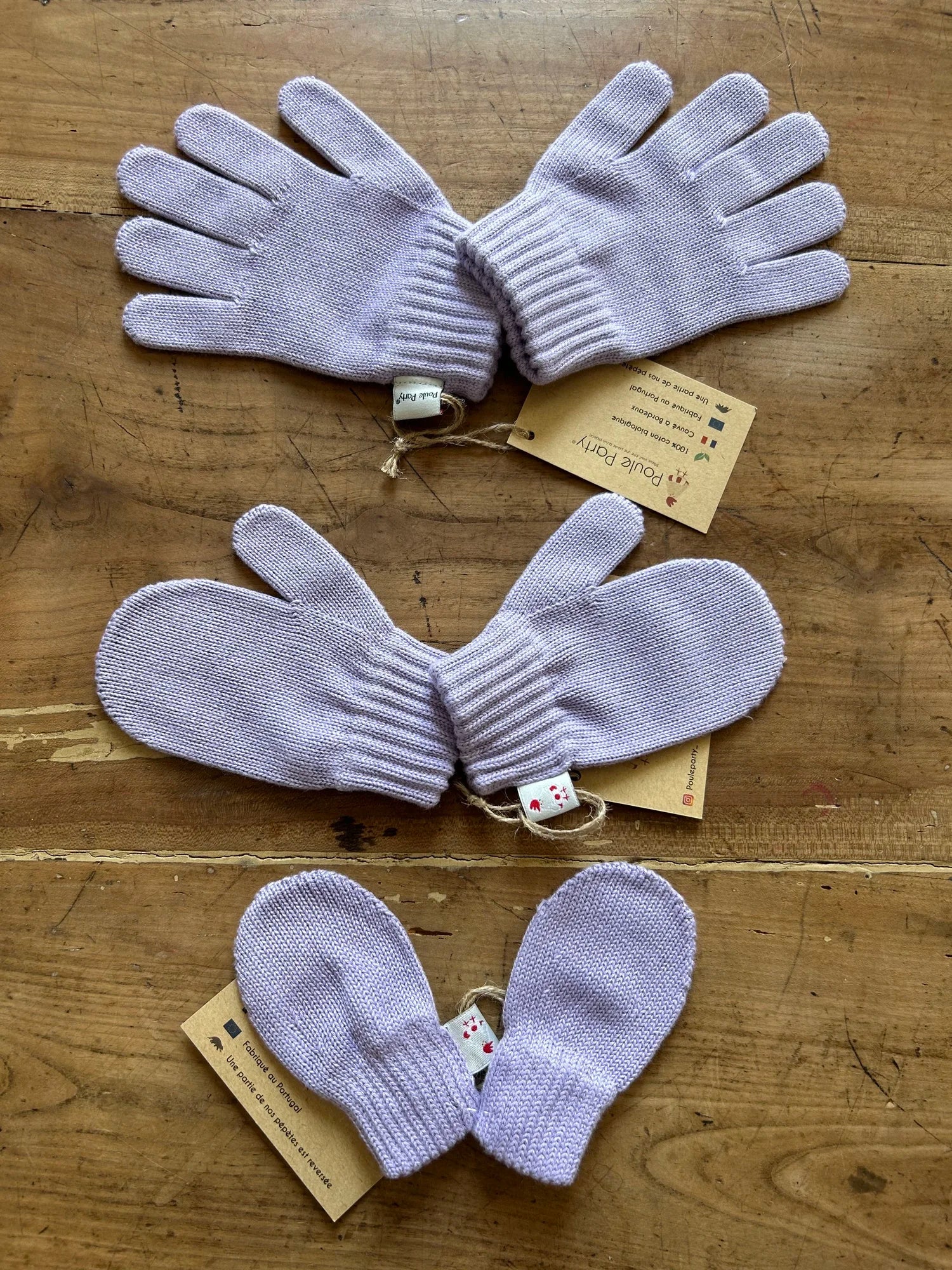Moufles ou gants ( existent en 3 coloris et 3 formes)