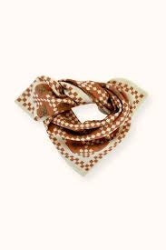 Foulard  Tigro Apaches 50x50 cm ( disponible en 2 couleurs)