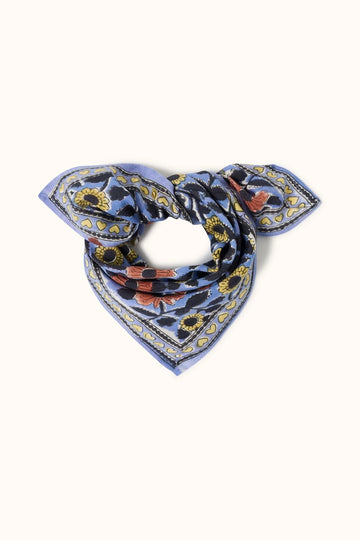 Foulard coeur iris Apaches en grand et petit format