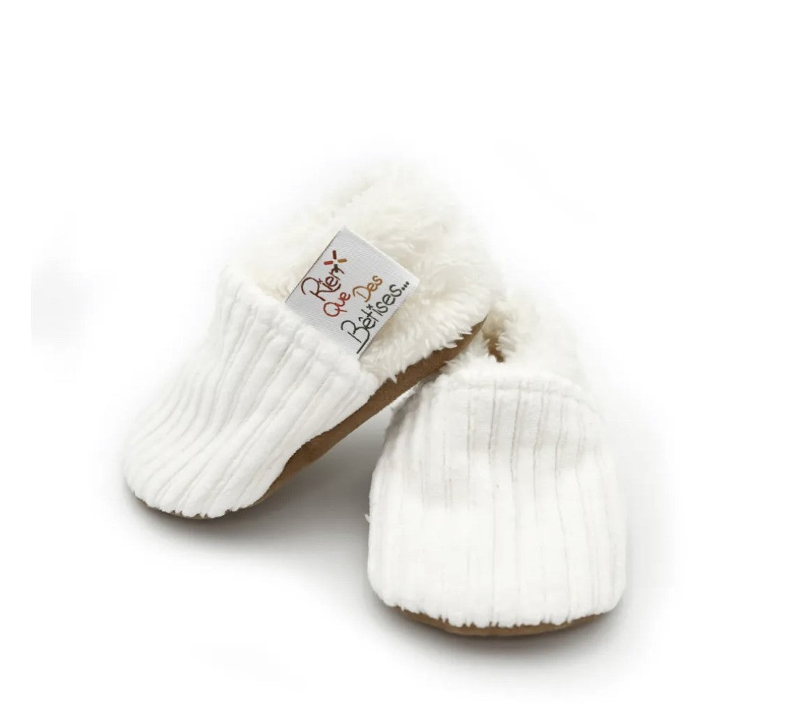 Chaussons velours Ecru (Liste de naissance de Aude & Manuel)